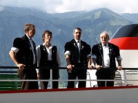  The Swiss singers bid us farewall at the hotel.