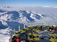  The final day at Brevent - Cloud at 2000m - We chose to stop skiing for a while and hang out here... Photo altitude 2500m