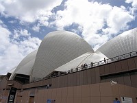  Sydney Opera House