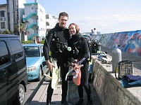  Lynn gets her diving licence near our hotel