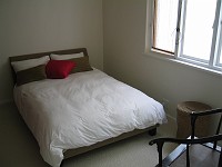  Guest bedroom - view from doorway